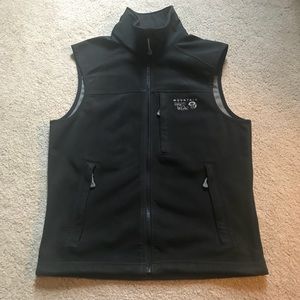 Mountain Hardwear Men’s Tech Vest